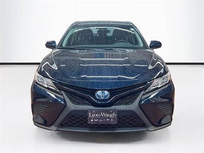 2020 Toyota Camry Hybrid SE