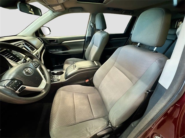 2018 Toyota Highlander Base
