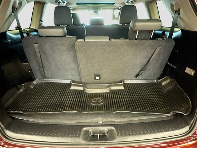 2018 Toyota Highlander Base