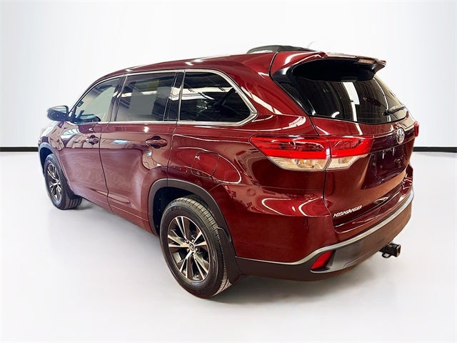 2018 Toyota Highlander Base