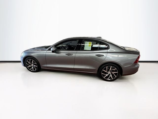 2020 Volvo S60 T5 Momentum