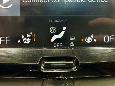 2019 Volvo XC60 T5 Momentum