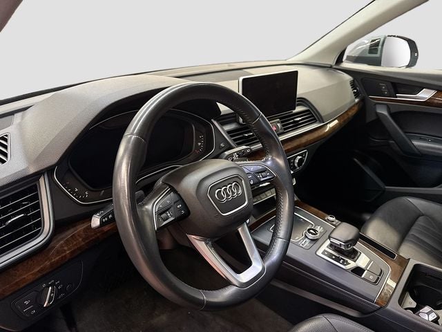 2020 Audi Q5 45 Premium Plus quattro