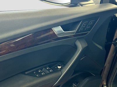 2020 Audi Q5 45 Premium Plus quattro