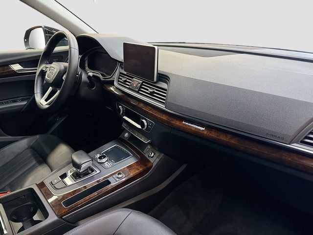 2020 Audi Q5 45 Premium Plus quattro