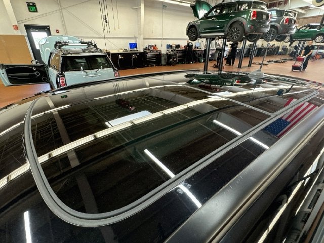 2024 MINI HARDTOP 2 DOOR Cooper SE