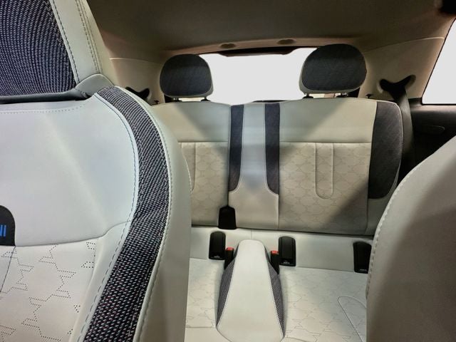 2025 MINI HARDTOP 2 DOOR Signature Plus