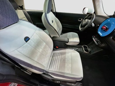 2025 MINI HARDTOP 2 DOOR Signature Plus