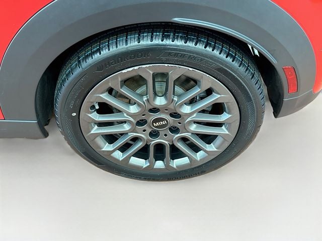 2025 MINI HARDTOP 2 DOOR Signature Plus