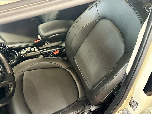 2022 MINI HARDTOP 4 DOOR CLASSIC