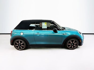 2024 MINI CONVERTIBLE Iconic
