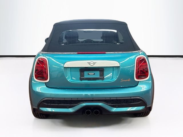 2024 MINI CONVERTIBLE Iconic
