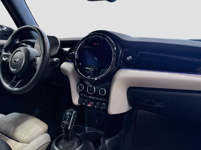 2024 MINI CONVERTIBLE Signature