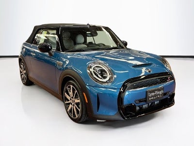 2024 MINI CONVERTIBLE Signature