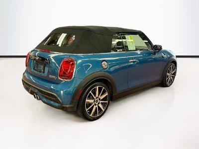 2024 MINI CONVERTIBLE Signature