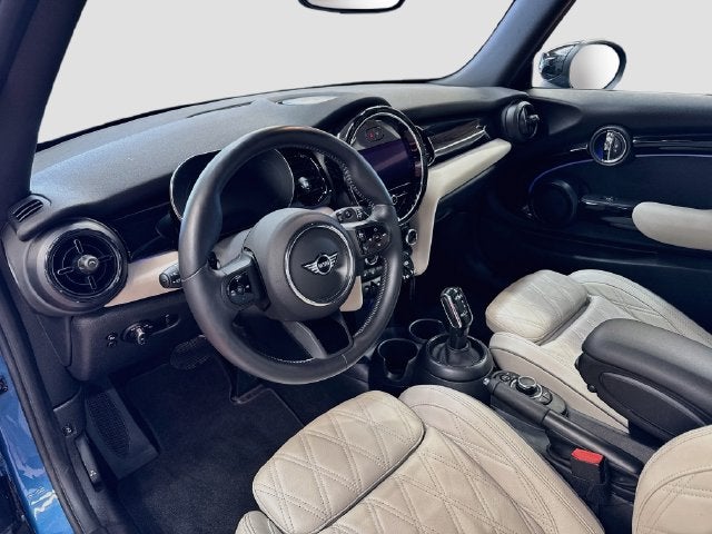 2024 MINI CONVERTIBLE Signature