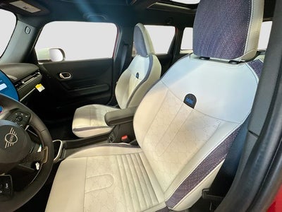 2026 MINI 4 DOOR SIGNATURE PLUS