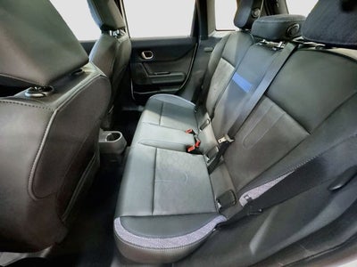 2026 MINI 4 DOOR Signature Plus
