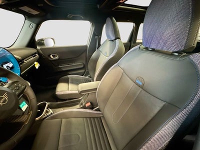 2026 MINI 4 DOOR SIGNATURE PLUS