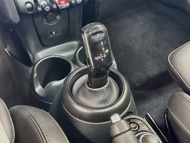 2024 MINI HARDTOP 2 DOOR Signature