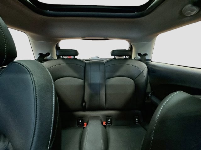 2024 MINI HARDTOP 2 DOOR Signature