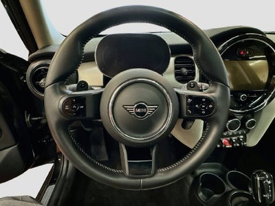 2024 MINI HARDTOP 4 DOOR Iconic