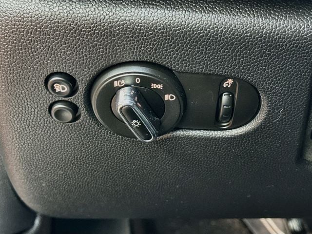 2024 MINI HARDTOP 4 DOOR Signature
