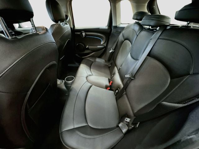 2024 MINI HARDTOP 4 DOOR Signature