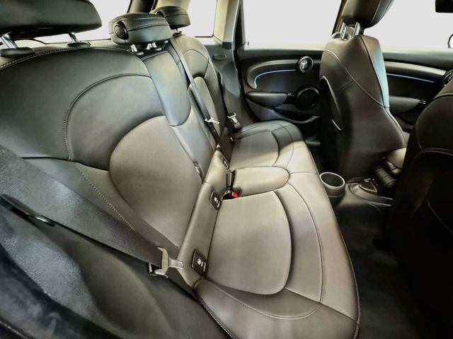 2024 MINI HARDTOP 4 DOOR Signature