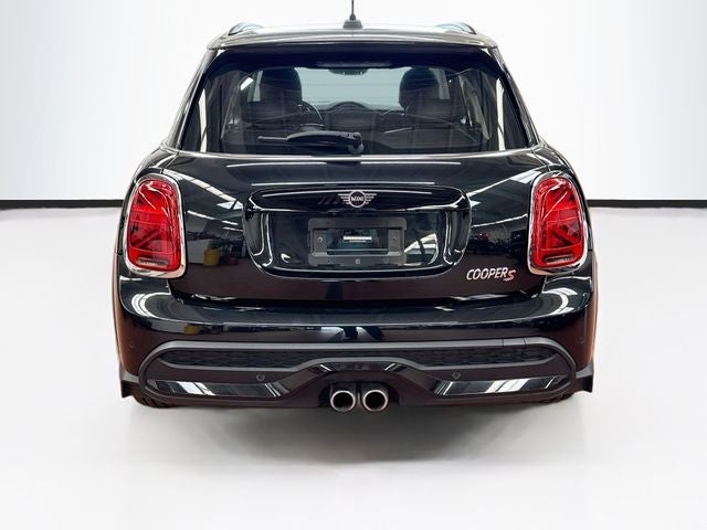 2024 MINI HARDTOP 4 DOOR Signature