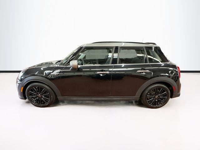 2024 MINI HARDTOP 4 DOOR Signature