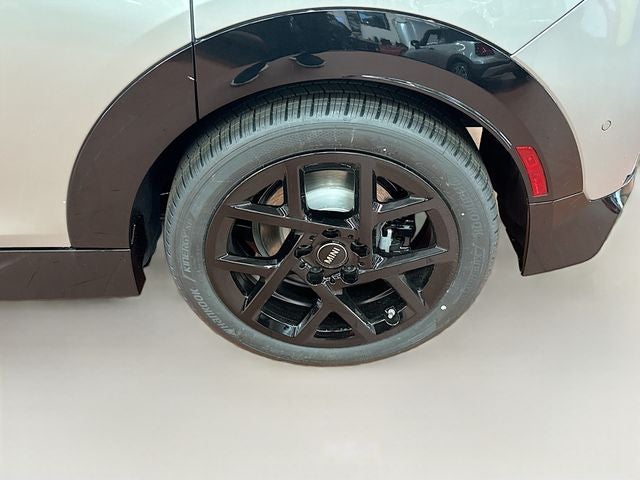 2026 MINI 4 DOOR ICONIC