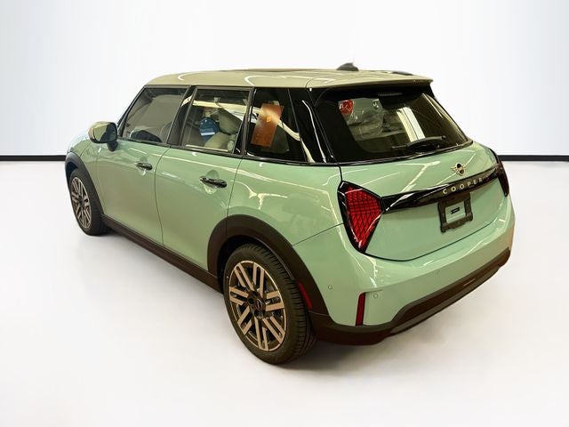 2027 MINI 4 DOOR SIGNATURE PLUS
