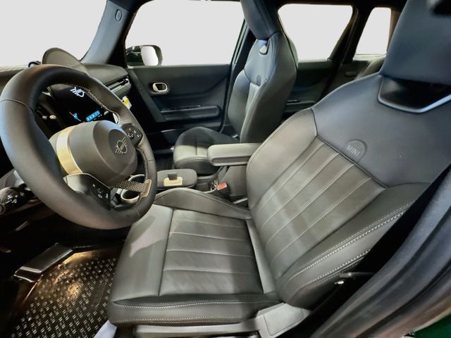 2027 MINI 4 DOOR SIGNATURE PLUS