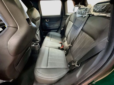 2027 MINI 4 DOOR SIGNATURE PLUS