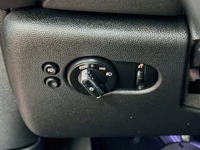 2021 MINI CONVERTIBLE Iconic