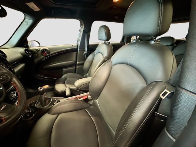 2016 MINI COUNTRYMAN Base