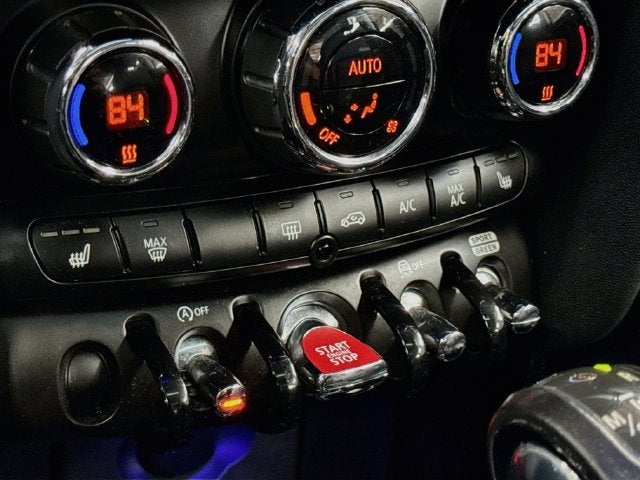 2019 MINI HARDTOP 2 DOOR Iconic