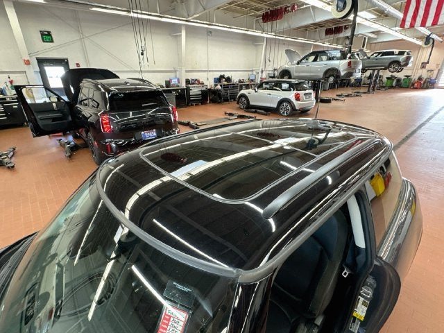 2019 MINI HARDTOP 2 DOOR Iconic