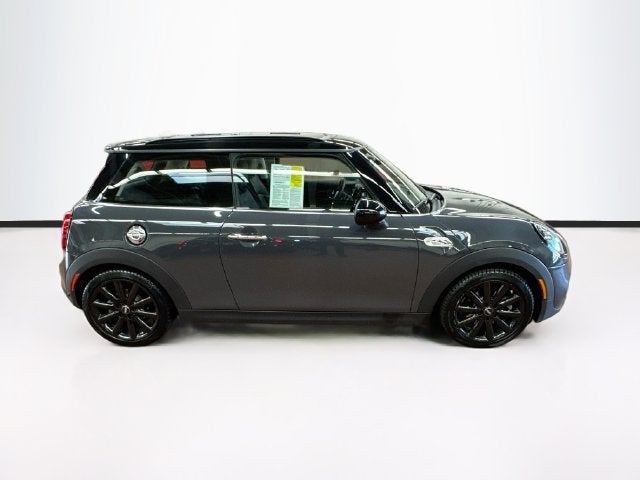 2019 MINI HARDTOP 2 DOOR Iconic