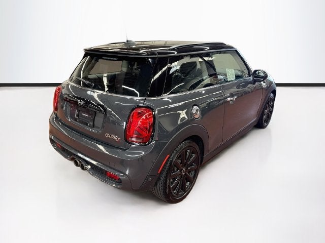 2019 MINI HARDTOP 2 DOOR Iconic