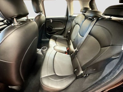 2018 MINI HARDTOP 4 DOOR Base