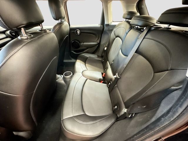 2018 MINI HARDTOP 4 DOOR Base