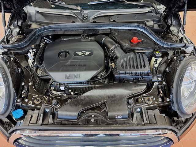 2018 MINI HARDTOP 4 DOOR Base