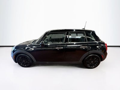 2018 MINI HARDTOP 4 DOOR Base