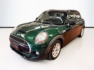 2016 MINI HARDTOP 4 DOOR Base