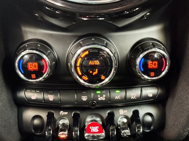 2016 MINI HARDTOP 4 DOOR Base