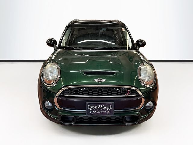 2016 MINI HARDTOP 4 DOOR Base