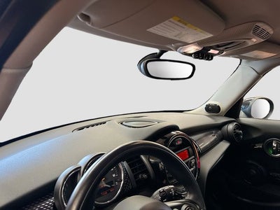 2016 MINI HARDTOP 4 DOOR Base