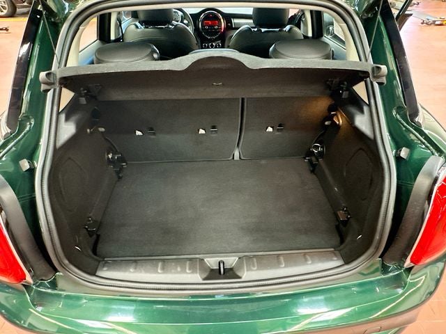 2016 MINI HARDTOP 4 DOOR Base